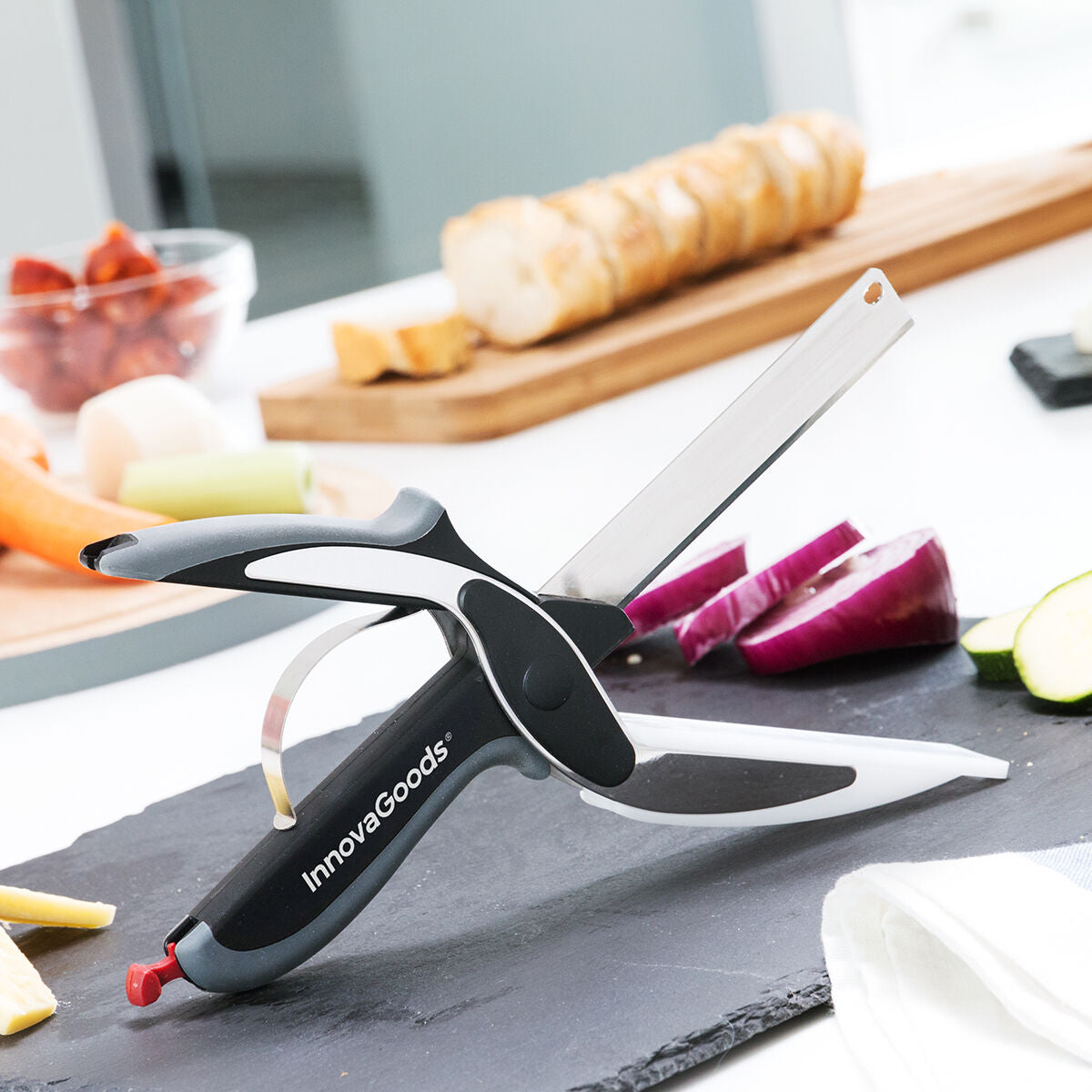 ✂️ SmartChef™ 2-in-1 Keukenschaar met Snijplank